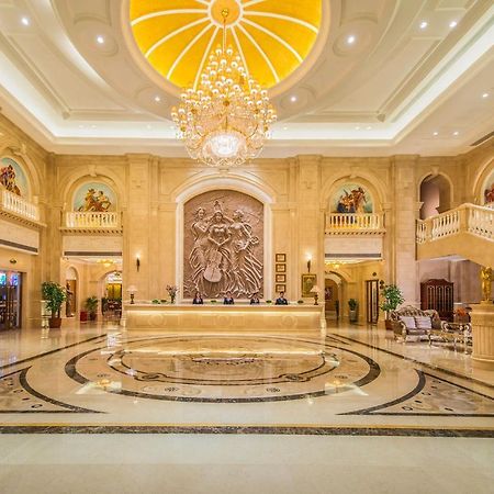 Vienna Hotel Hubei Xiangyang Tanxi Road מראה חיצוני תמונה